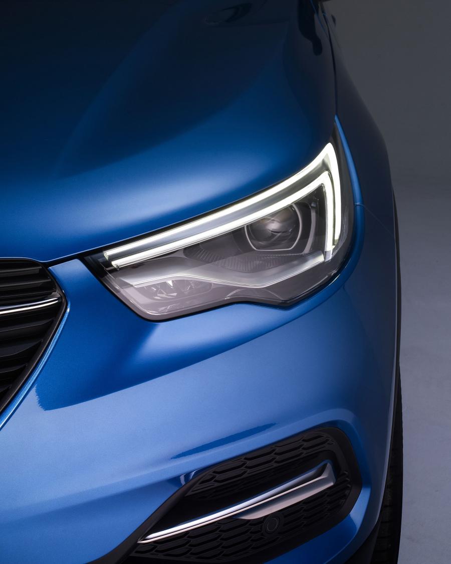 Детали экстерьера Vauxhall Grandland X 2017 года  (фото 5 из 8)